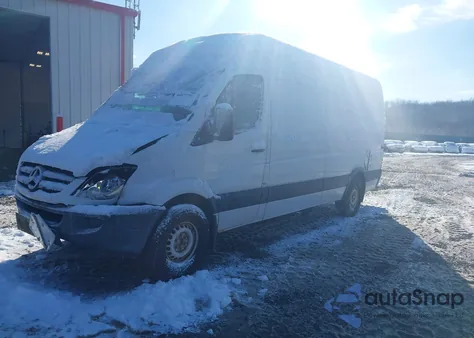 2012 Mercedes-Benz Sprinter 2500 High Roof z USA, uszkodzony, nr VIN WD3PE8CB8C5705884